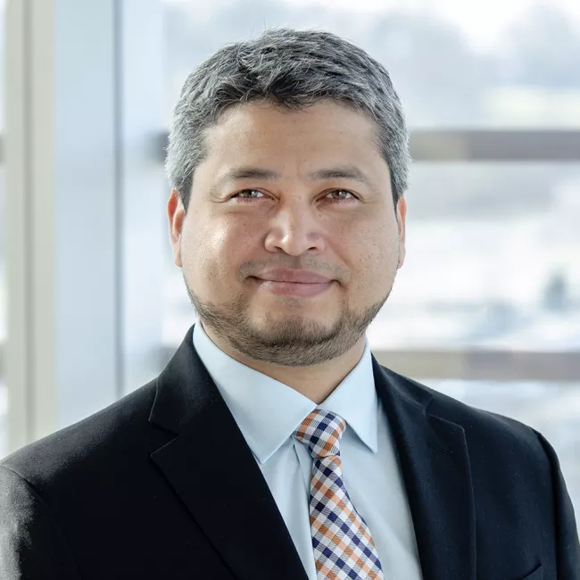 Dr. Josué M. Avecillas-Chasin