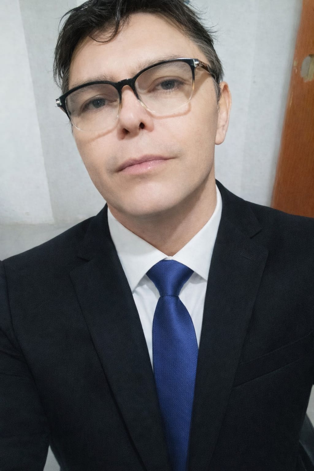 Dr. Carlos Piña Avilés